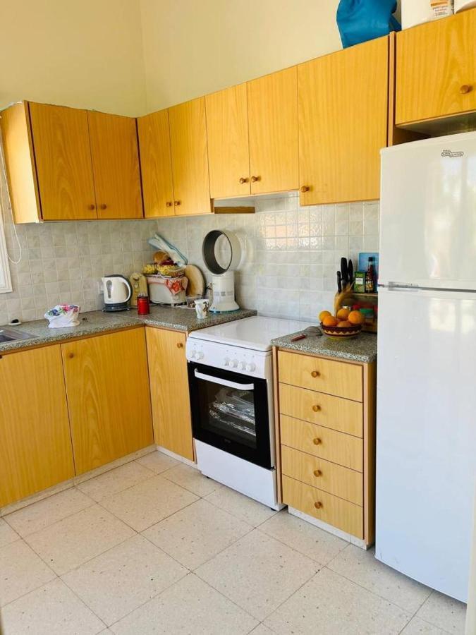 Coral Bay Villa Fortune Bagian luar foto