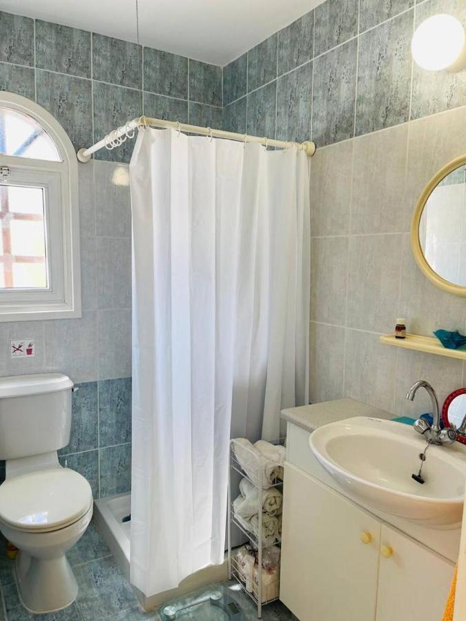 Coral Bay Villa Fortune Bagian luar foto
